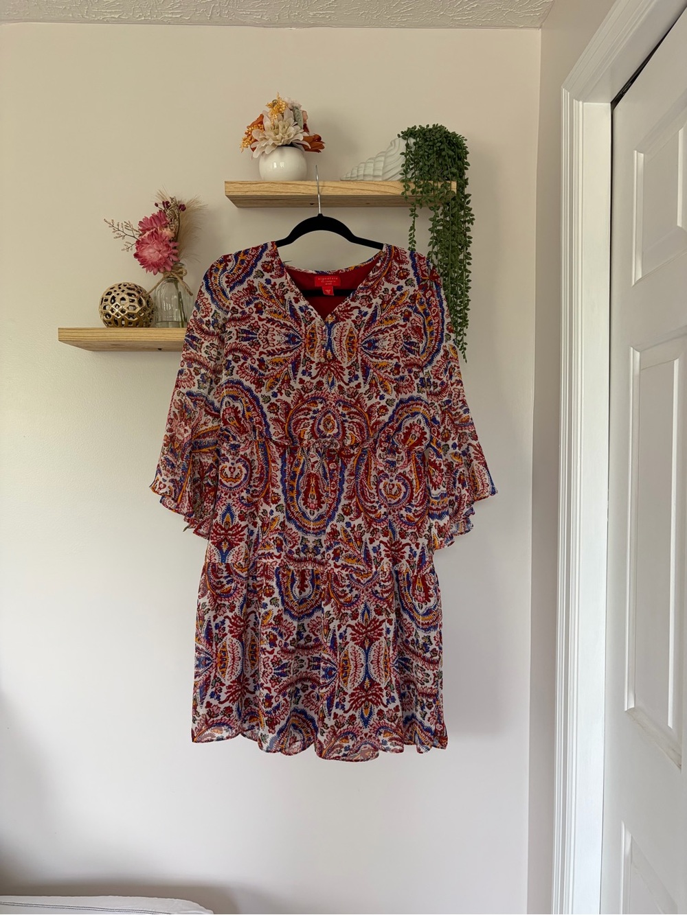 Boho Paisley Print Women’s Dress with Angel Sleeves - Red Multicolor